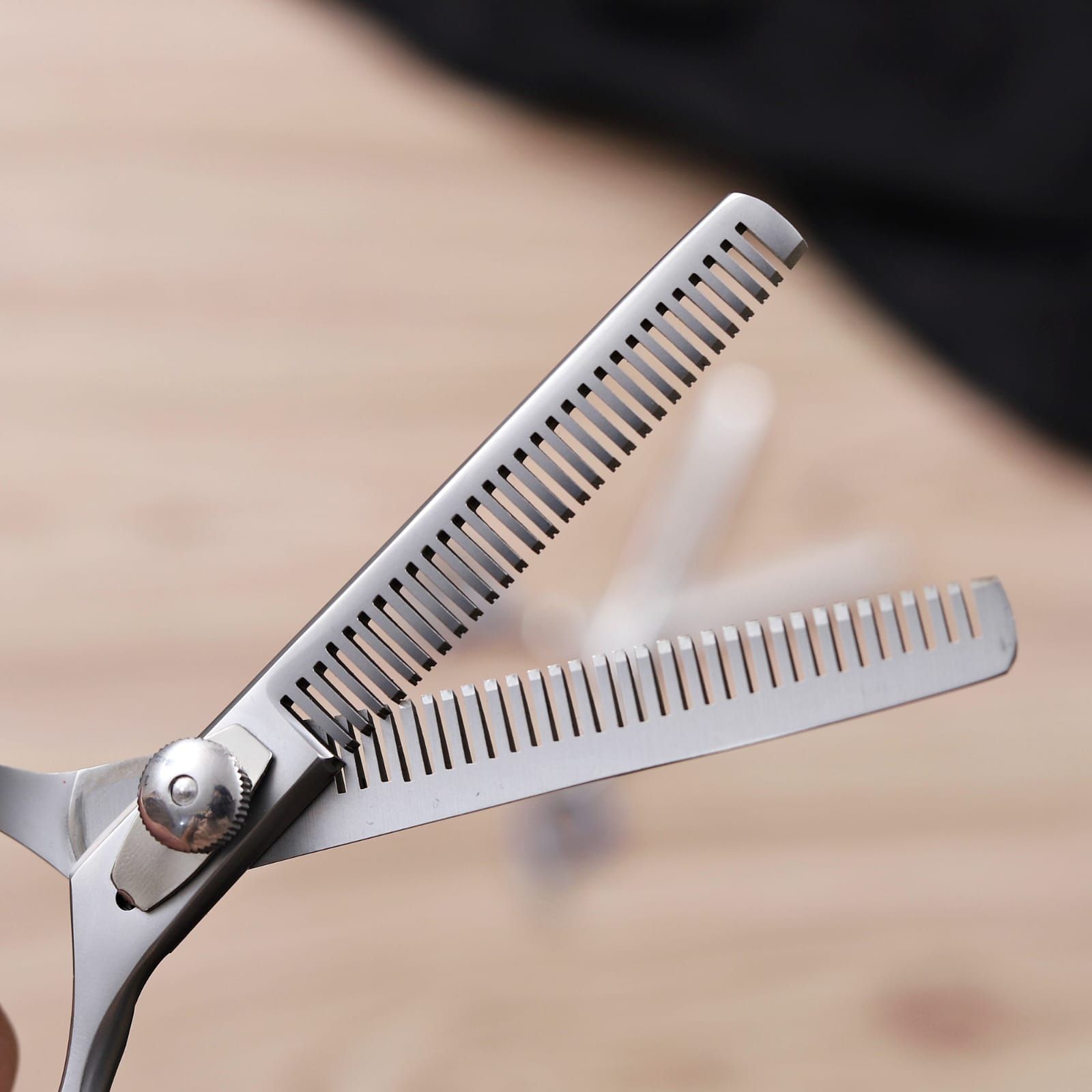 Platinum Handmade Comb Scissor with Soft Grip and Multi Colors